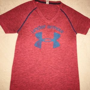 🌺 PRICE DROP 🌺 Under Armour Girls Tee